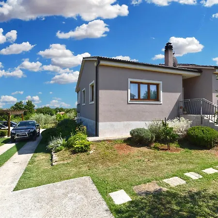 Gradina 2388 Apartmán *